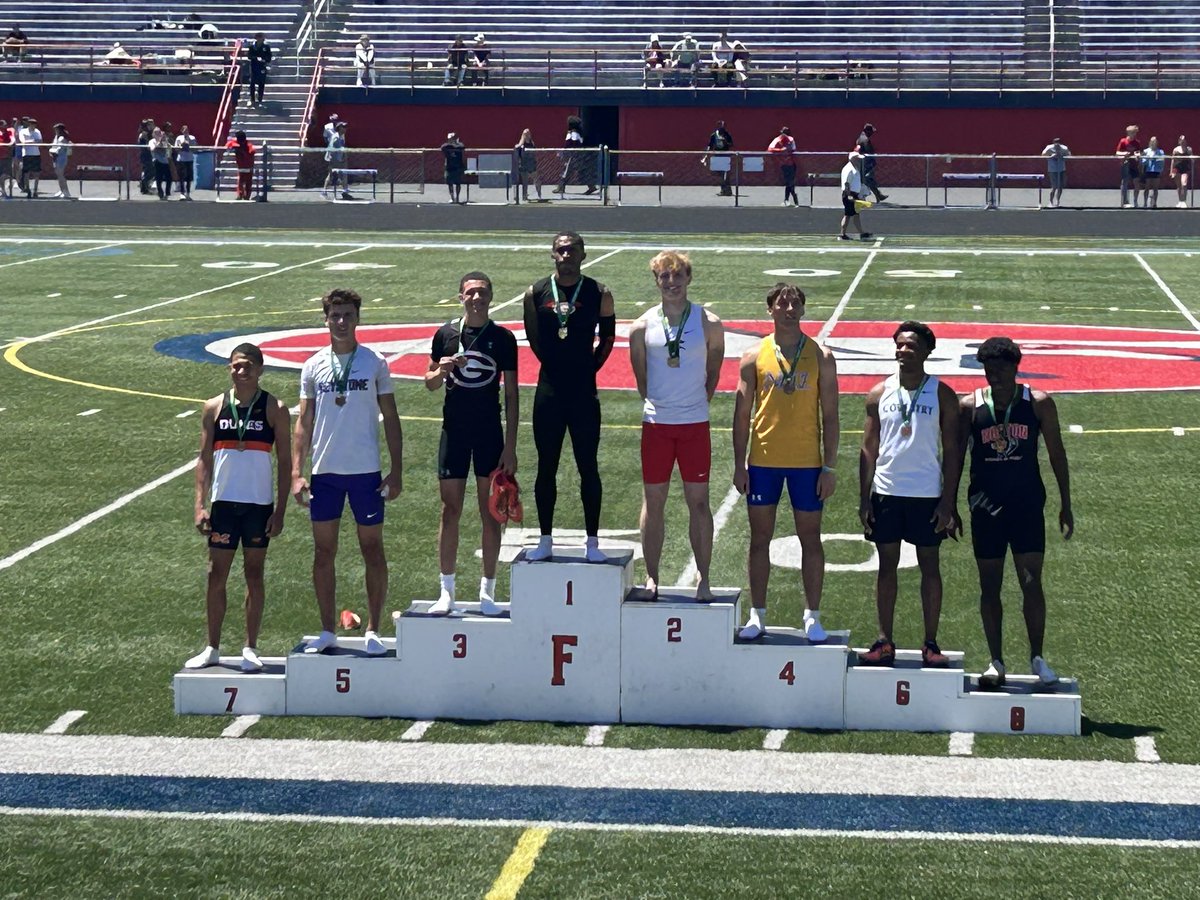 KeystoneTrack's tweet photo. Another state qualifier!! Colt Cowling goes sub 50 for the first time in his career. The sophomore will only get better💪 https://t.co/RTSFi5PfDY