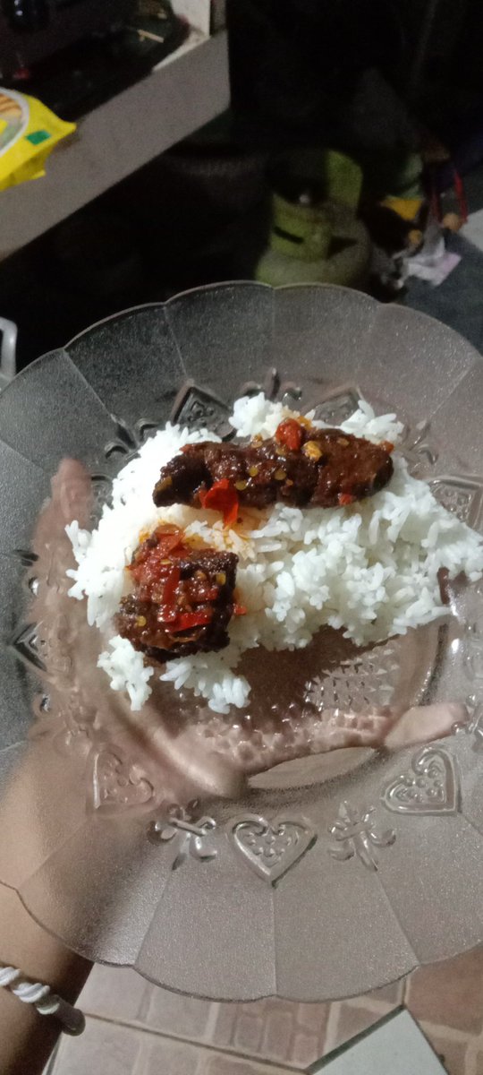 Tinkky14's tweet photo. makan daging ke 3x nya hari ini https://t.co/Q5ts0gAUud
