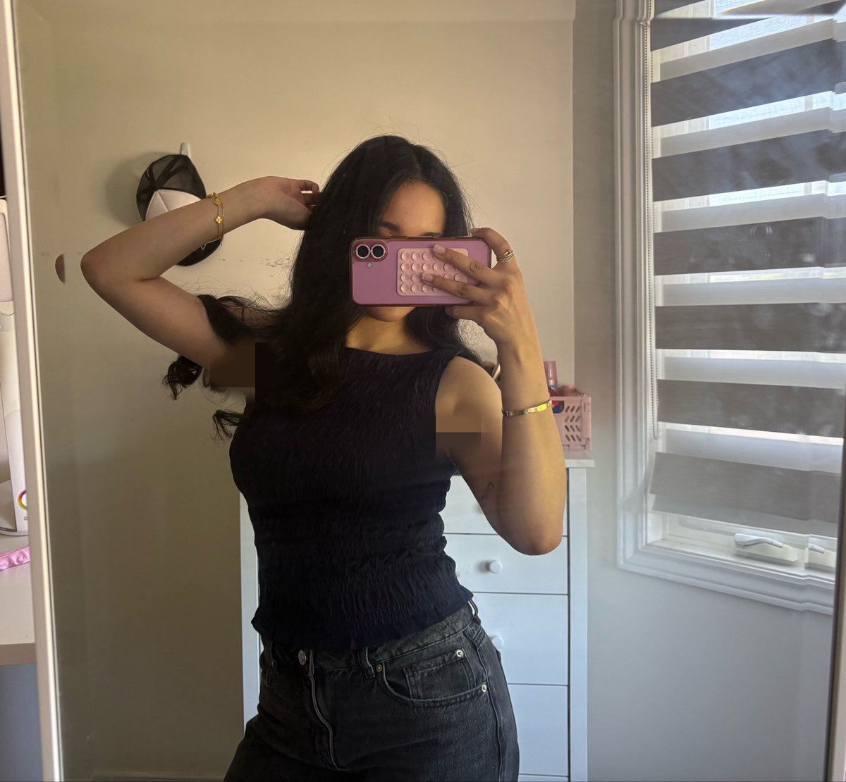 hantakesall's tweet photo. outfit for my date with a 6ft jacked guy. which brown cuck is staying in and begging to fund it? https://t.co/ZuHmNsEydS