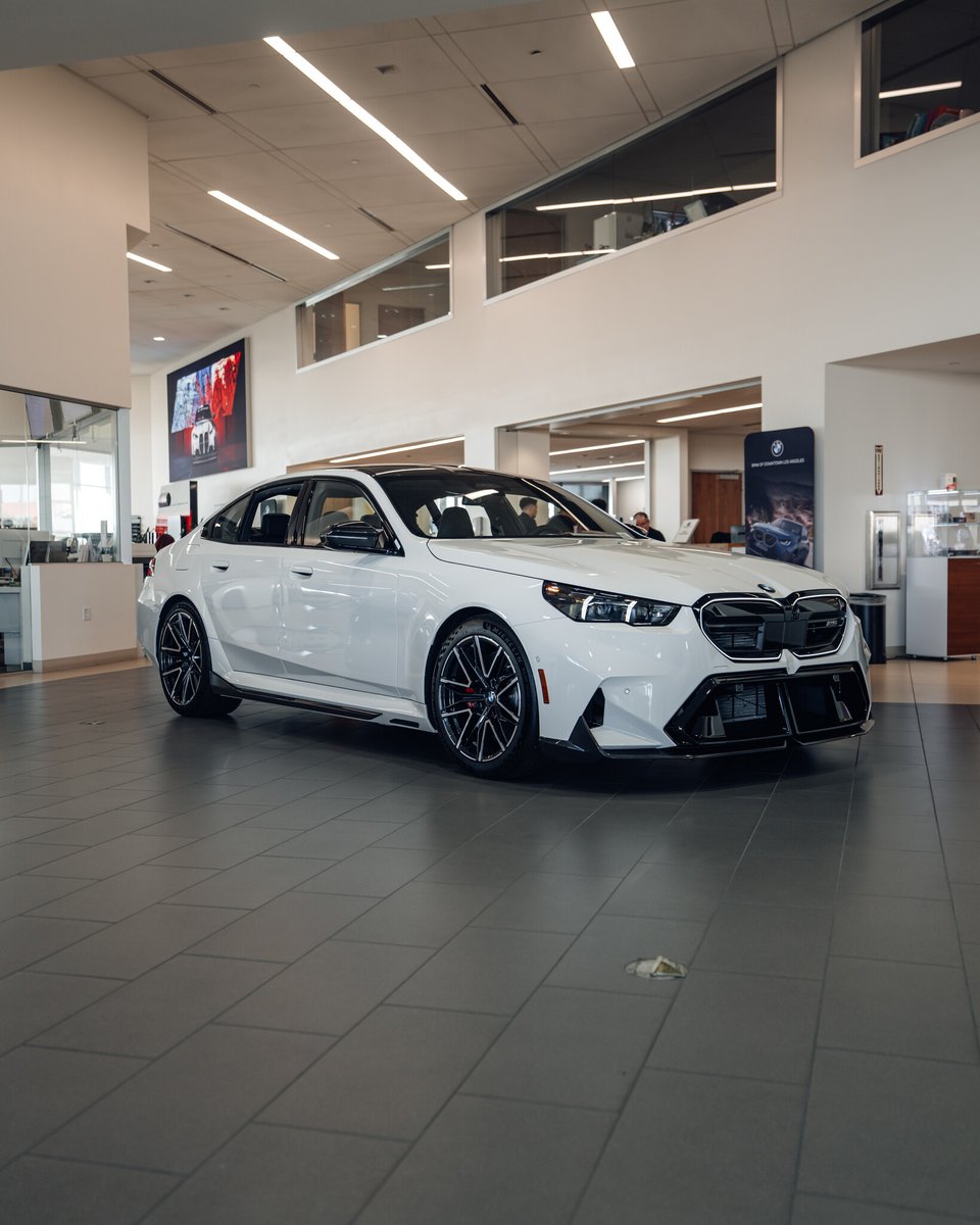 CarPros_AG's tweet photo. The BMW M5 continues to redefine what a luxury performance sedan can be. Precision handling, remarkable power, and road manners that remain composed no matter the pace. 🔥

BMW of Downtown LA:
📍6333 S Alameda St, Los Angeles, CA 90001

#CarPros #BMWofDTLA #BMWM5 #M5 https://t.co/k5sfznm5l1