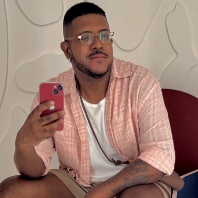 CPIdoSONO's tweet photo. #NovaFotoDePerfil https://t.co/8J1KMaCMeS