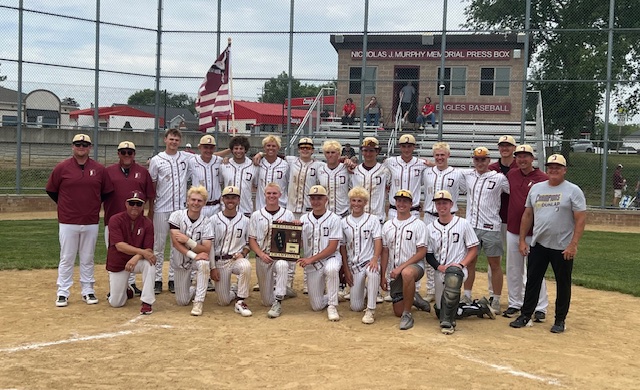 DunlapAthletics's tweet photo. Regional Champions!  Congratulations to Dunlap Baseball as they defeat Morton 10-0 in the Regional Finals.  They advance to the Washington Sectional on Wednesday at 7:00 vs. Joliet Catholic!  Go Eagles! https://t.co/nXzoAsZg9R
