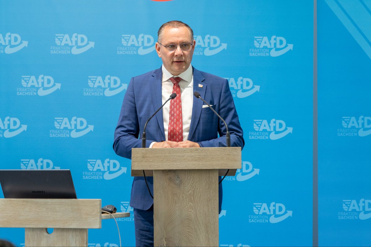Tino_Chrupalla's tweet photo. Am Samstag veranstaltete unsere sächsische Landtagsfraktion einen Wirtschaftstag. Interessierte Unternehmer erfuhren dort mehr über unser Programm für eine gesunde Wirtschaft. Wir machen Politik für die Interessen der Wertschöpfenden. Dazu ist es wichtig, im persönlichen Austausch mehr über die Interessen und Sorgen der Leistungsträger zu erfahren.