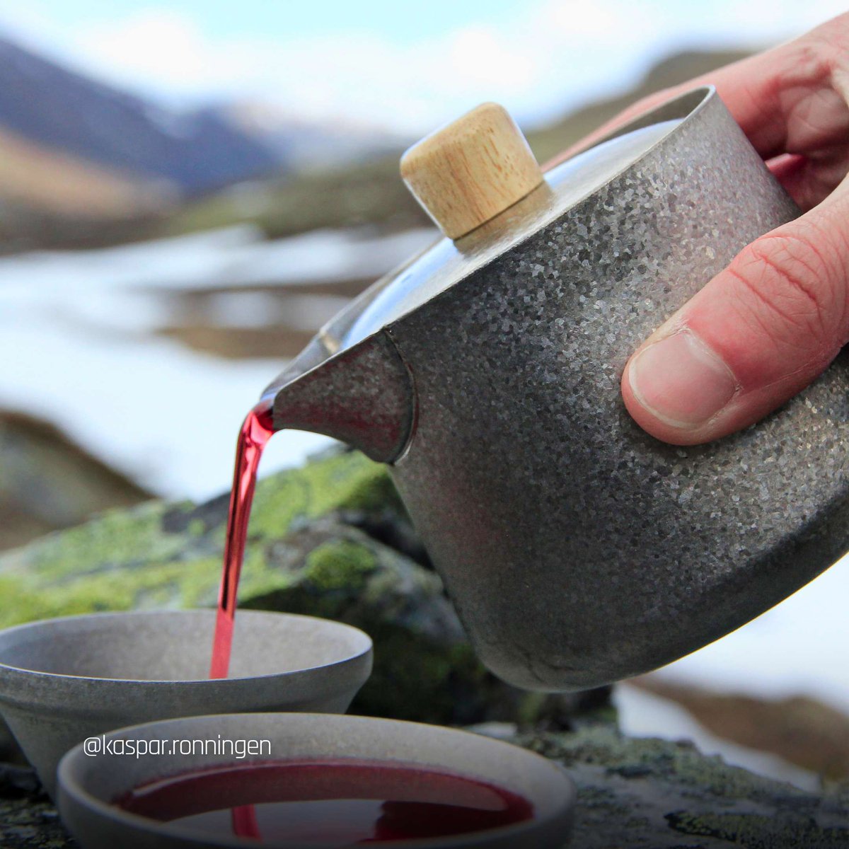 TheWorkerAnt's tweet photo. A true oriental tea experience. 🫖

Crafted from 99.7% pure Grade 1 titanium, The Titanium Breeze Travel Teapot &amp; Cups Set is ultralight, rust-proof, and corrosion-resistant.

Get yours at https://t.co/mh82iR6ZZe

📸 @kaspar.ronningen

#PackLighterGoFarther #SilverAntOutdoors https://t.co/cfa5K4g6vA