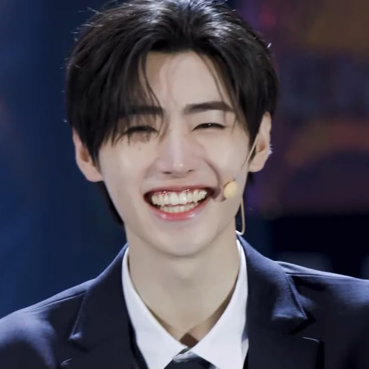 빈 tweet media