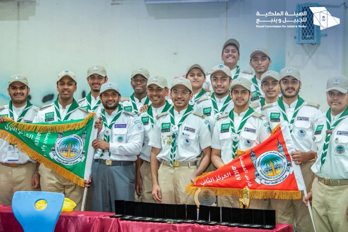 RCJY_Jubail's tweet photo. ✨️ شكرًا أبطالنا✨️

تتويجًا لتميزها، تشرّفت عشيرة الجوالة والفرقة الكشفية بالإدارة العامة للتعليم بالهيئة الملكية بالجبيل بمشاركة (الكشاف/ فهد بن عبدالعزيز الشويش) بالسلام على سمو #ولي_العهد -حفظه الله- خلال استقباله المهنئين بعيد الأضحى المبارك في الديوان الملكي بقصر مِنى.
كما حققت العديد من المراكز والدروع، وظفر أعضاؤها بمجموعة من أوسمة التميز على مستوى المعسكر خلال مشاركتهم في معسكرات الخدمة العامة لحج 1447هـ.

#تعليم_الجبيل_الصناعية
