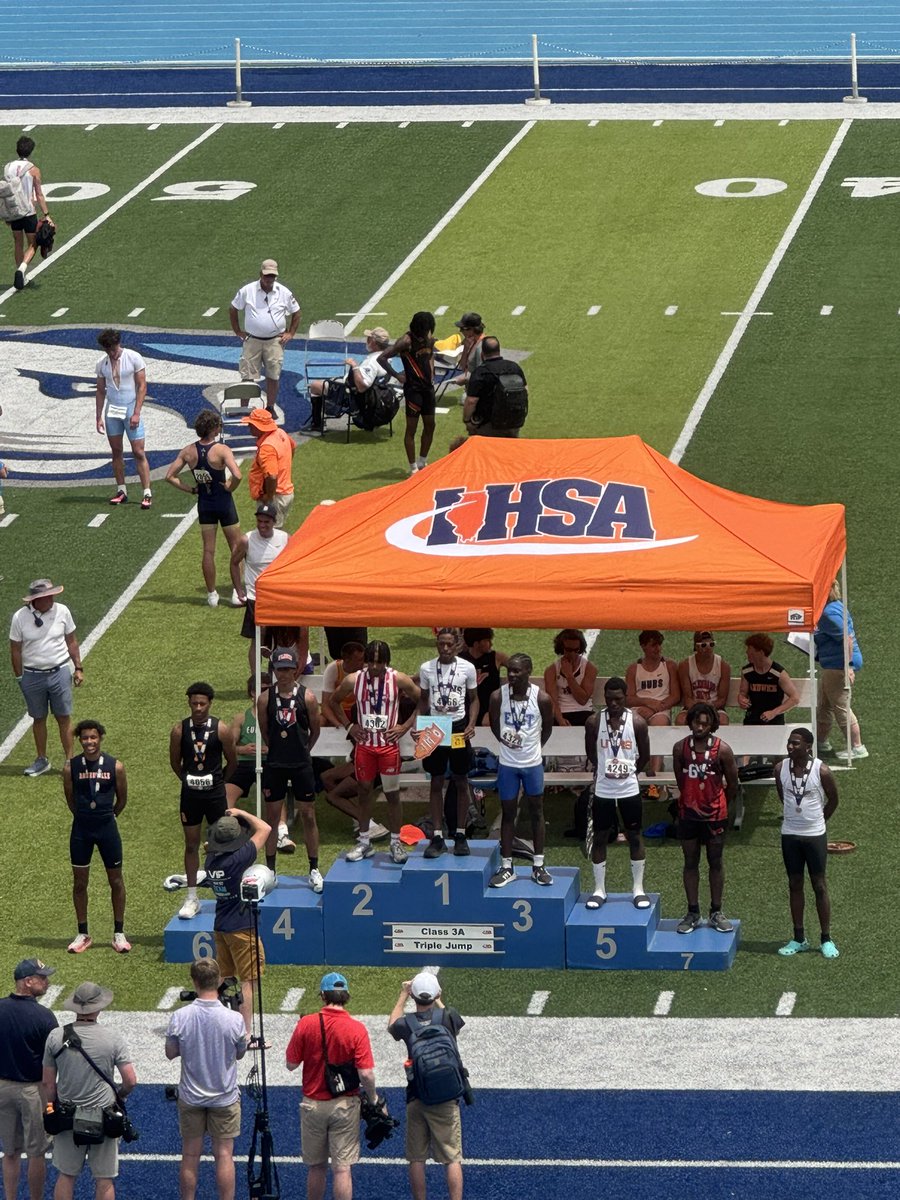 HFtrack_field's tweet photo. Will Bundy takes 2nd in the Finals of Triple Jump at the 2026 IHSA 3A State Championships with a Mark of 14.36m earning the Vikings 8 Points !!

Bundy Upgrades his 8th Place performance last year as a sophomore to a Silver as a Junior !!! https://t.co/TLcMUHKo8Q