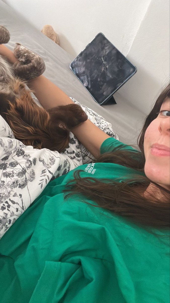 babuilerda's tweet photo. para que quiero un novio si tengo a canela que cumple todo eso y mas te amo canela por siempre https://t.co/Ju9ifAtfvu