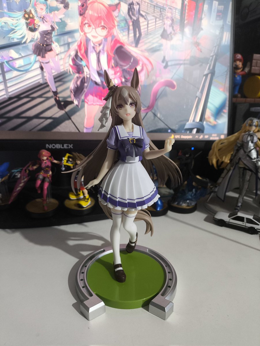 ZeroMCS91's tweet photo. Al fin tengo una figura de Uma musume! Bienvenida Satono Diamond! https://t.co/6XXdXwAz4f