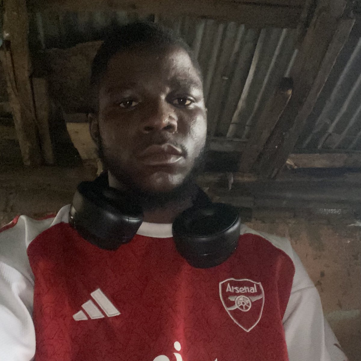 legendarysadiq's tweet photo. I dey sweat inside my boxer laidis https://t.co/BnFf9teoC3