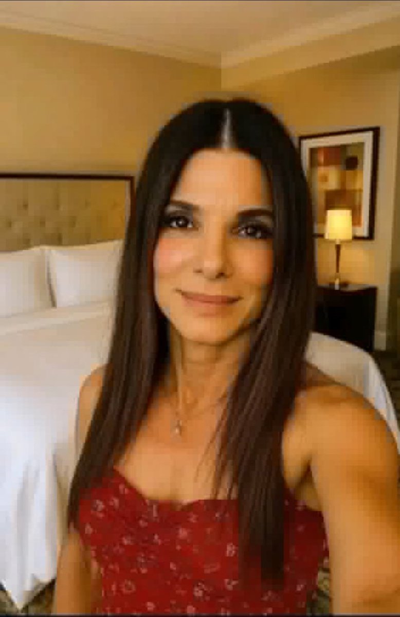 Sandra Bullock Private Chat tweet media