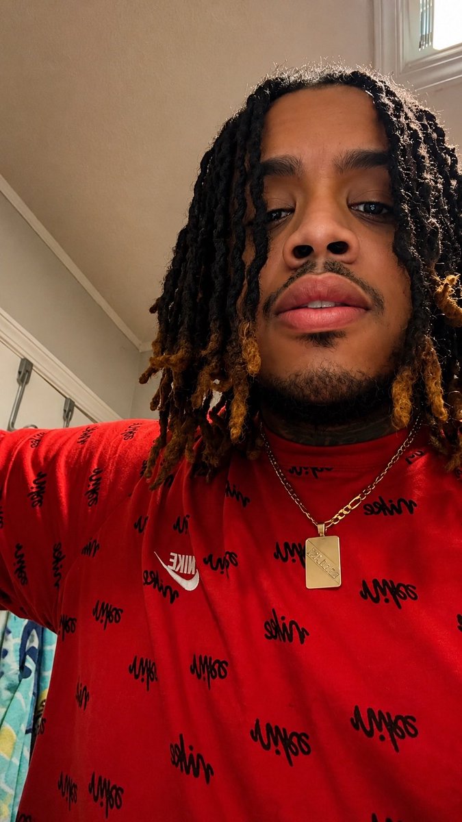 ToxicTedd_'s tweet photo. Just something to post ….. waddup yall https://t.co/zLMfdDa5Sk
