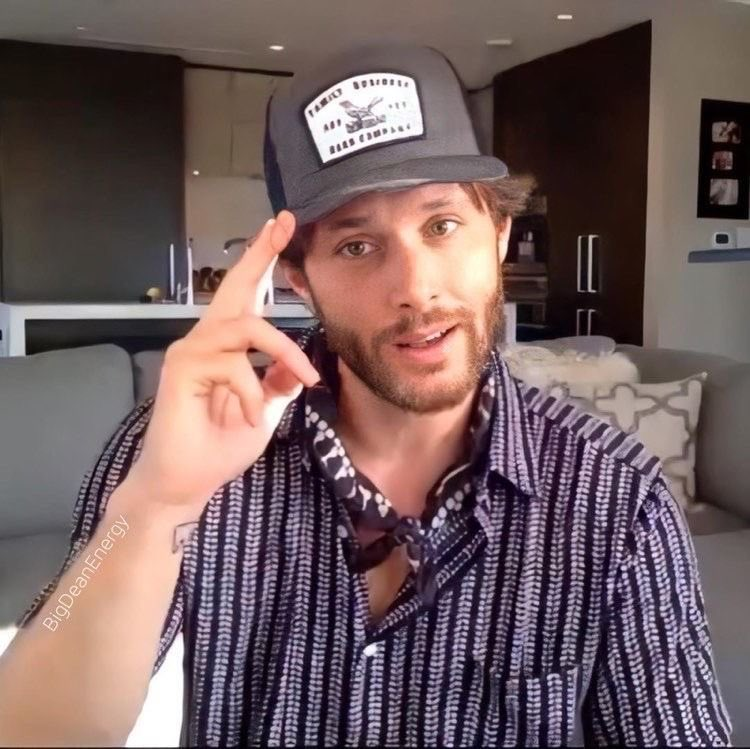 bvmbsight's tweet photo. i love when jensen goes back to his texan roots sometimes https://t.co/xc8w9vGo9X