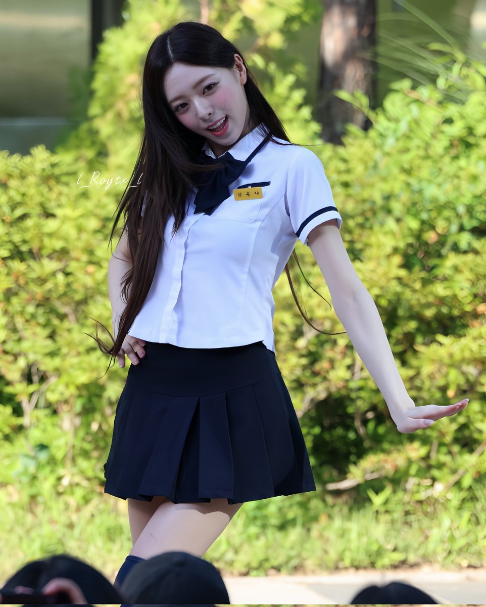 cleanRoy8828's tweet photo. 260530 YUNA minifm

#ITZY #있지 #YUNA #유나 https://t.co/JOBRA6k4lN