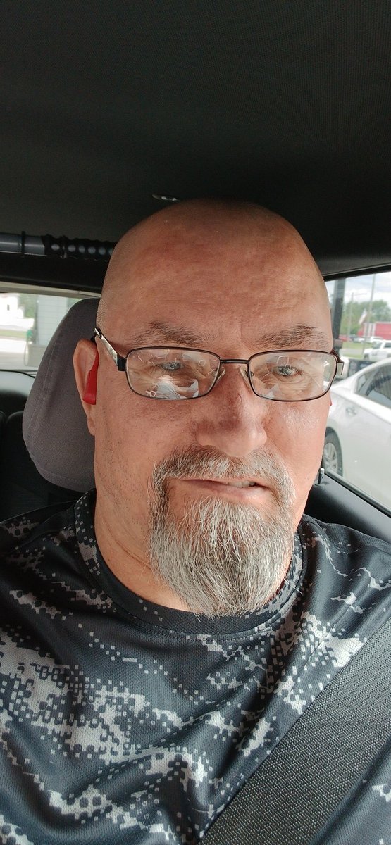 CobaltDale's tweet photo. I hit the gym with my 86yrs old dad today.  He's a trooper when it comes to working out. Gotta get Fit! Even when your 86yrs old! 
#YMCA #WORKINOUT #TheGym #gettingfit https://t.co/5PmOkMNWOS