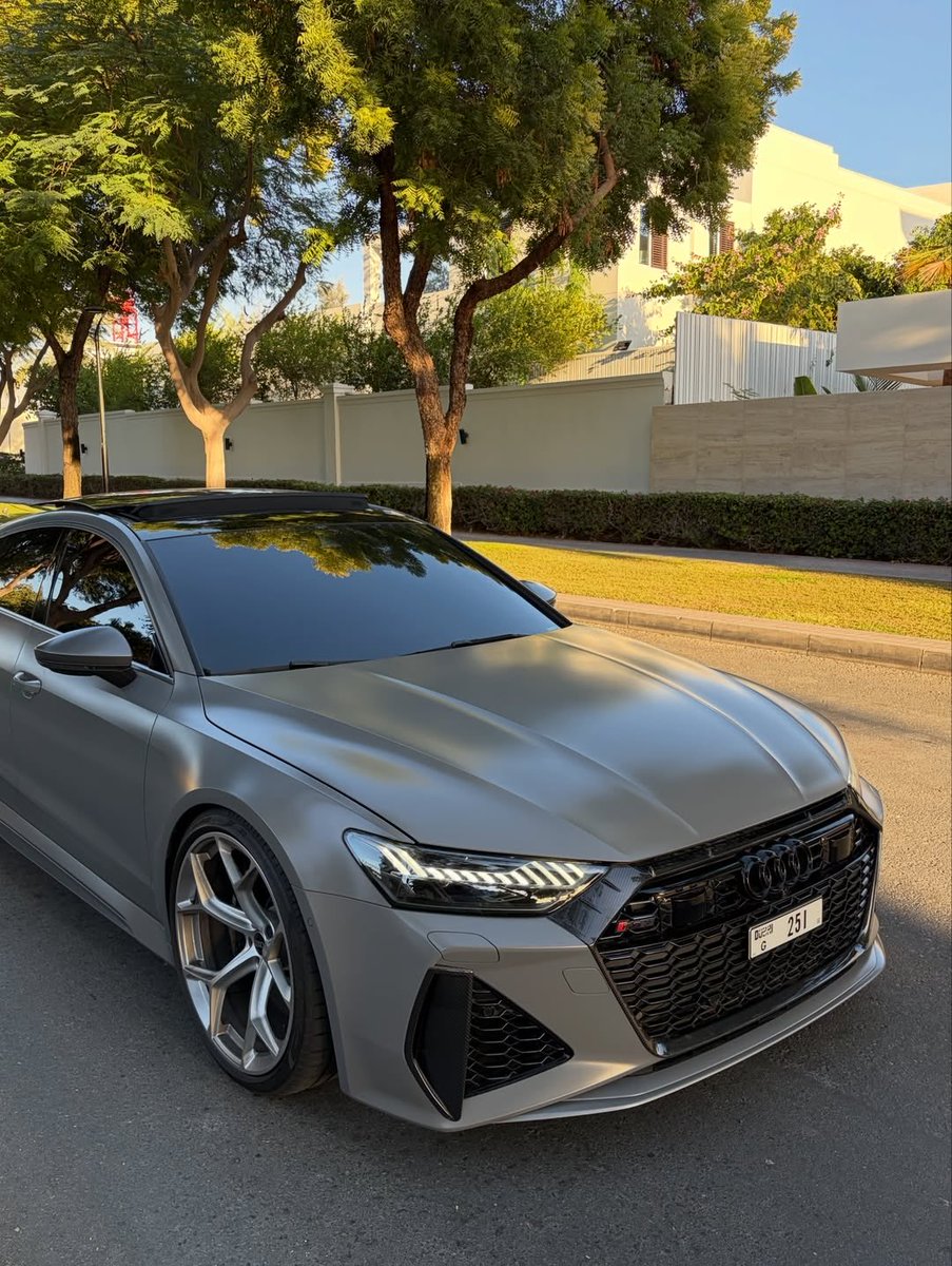 only_audi's tweet photo. 👀 https://t.co/5bXjRHMALo