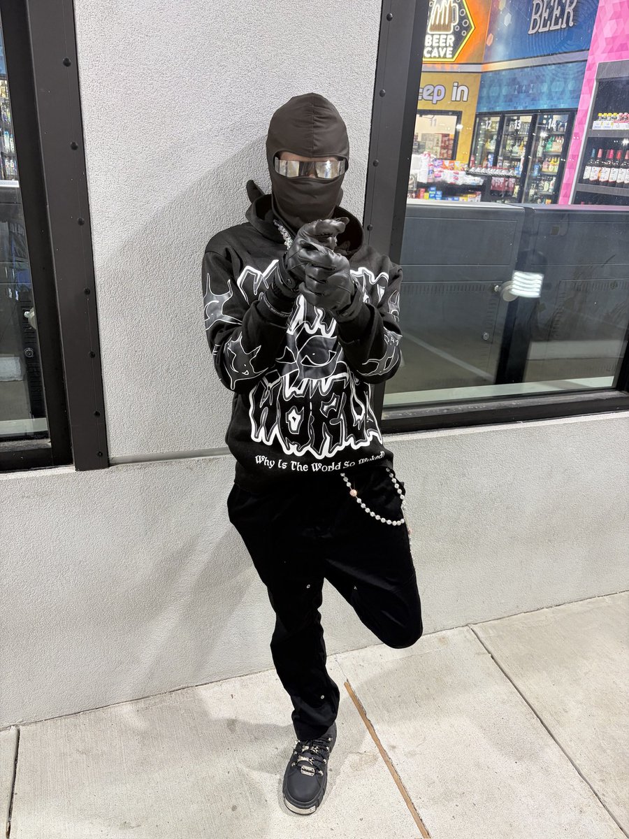 IamP3_'s tweet photo. 🥷🥷 https://t.co/lrTUmrvddd