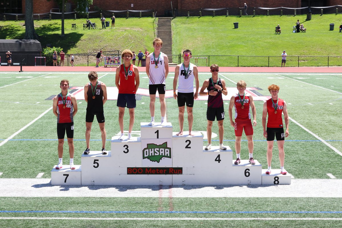 STCTrackandCC's tweet photo. Tyler Harris runs a massive lifetime best of 1:55.68 to finish 8th in the 800m Run at Regional Finals!! https://t.co/jXlfu1hXH5