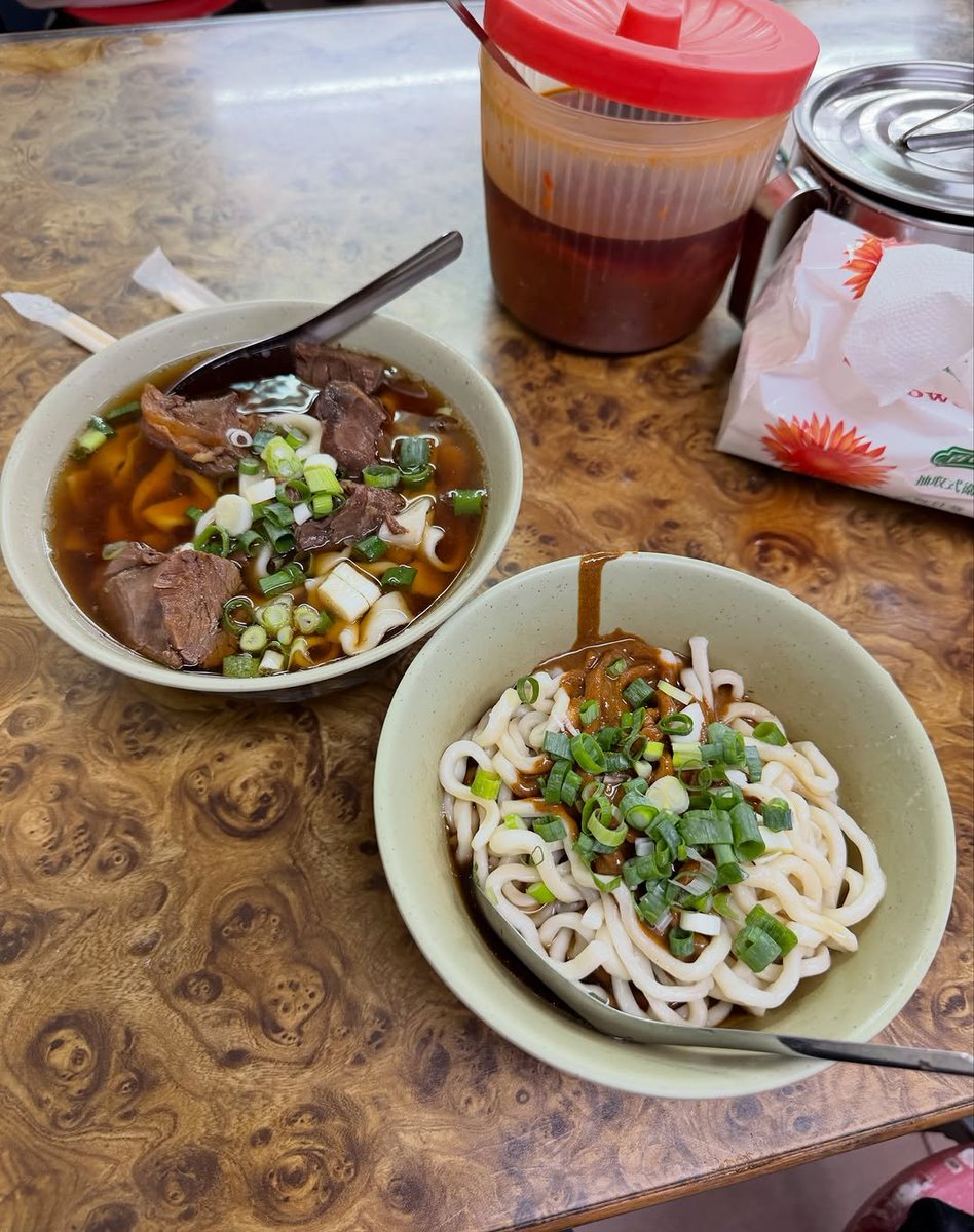 Joave's tweet photo. Every corner seemed to have its own specialty, and every local seemed to know something I didn't. The best itinerary was simply asking, then ordering. https://t.co/9z5XqHspMa