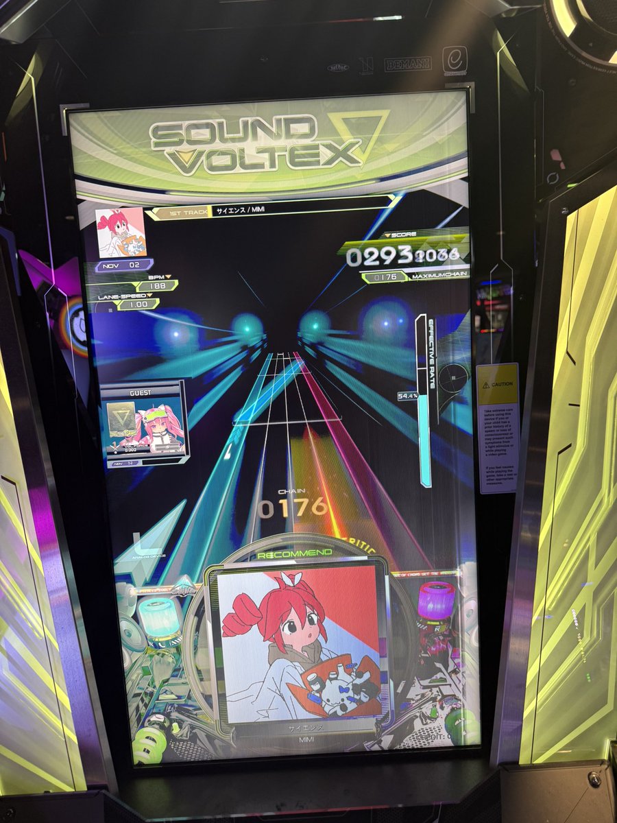 protofailure's tweet photo. ohhhh it’s moldinggggg mold voltex https://t.co/hlXT4ZzSbk