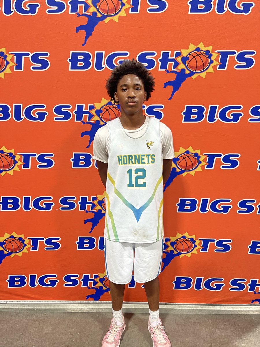 BigShotsGameMVP's tweet photo. #BIGSHOTS #GreensboroJam 

Oak City- 59
33 Will Yardley 21pts
12 Jack Cantando 19pts

Haruett County Hornets- 57
12 Gavin Mathew’s 20pts https://t.co/LTMvm8VTSy
