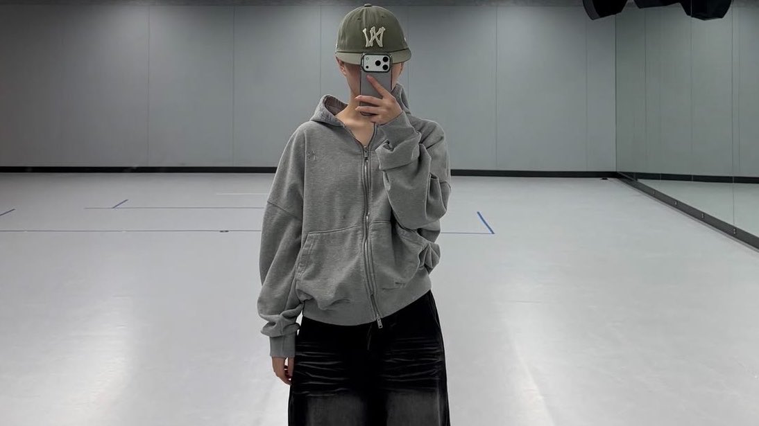 ohhaewonliker's tweet photo. This style on Haewon… LORD someone hold me back https://t.co/pz7DeqGAYl