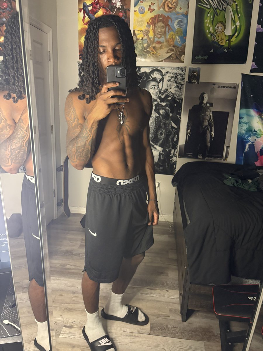🧛🏾 tweet media