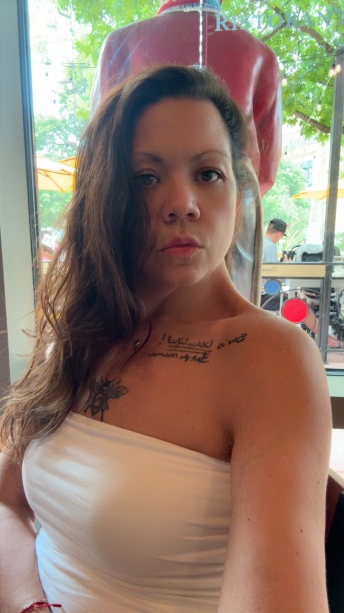 GoddessYenefer's tweet photo. My husband and I eating on little betas credit card for our date today.

Findom Finsub militarysub betas https://t.co/HrN2ZMfhvf