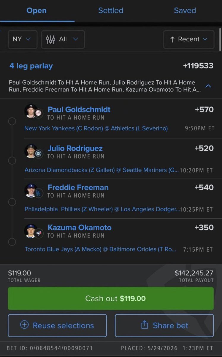SuggsTay's tweet photo. @QuickPickBot https://t.co/8FutxiIbiE