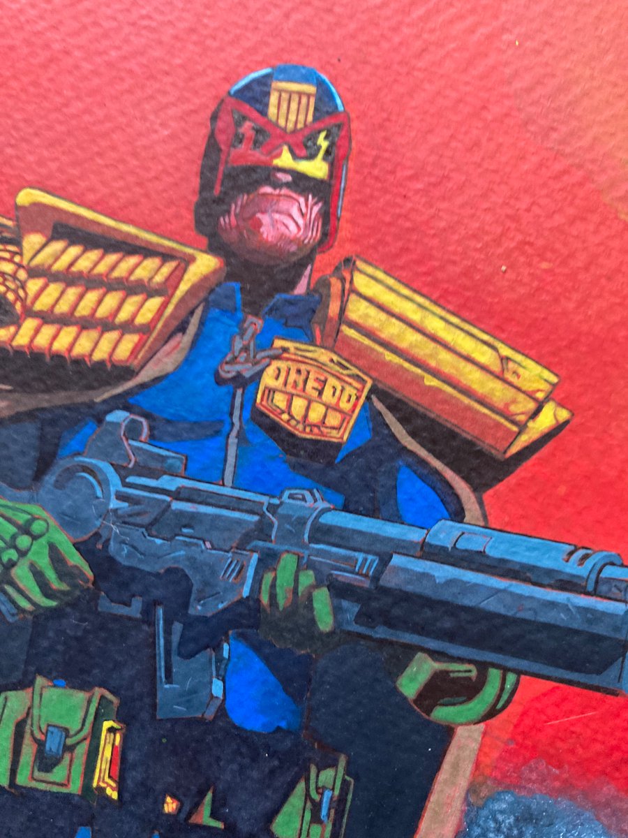 MrLeeCarter's tweet photo. Judge Dredd painting, just about done, bit of colour pencil work on the tank https://t.co/DPsS9qUAad