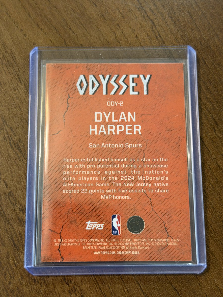 mjd4987's tweet photo. Saturday rip. Grabbed the lone Signature Class blaster at my local Best Buy. No signature but pulled an Odyssey @CardPurchaser https://t.co/IzL1cEobJz