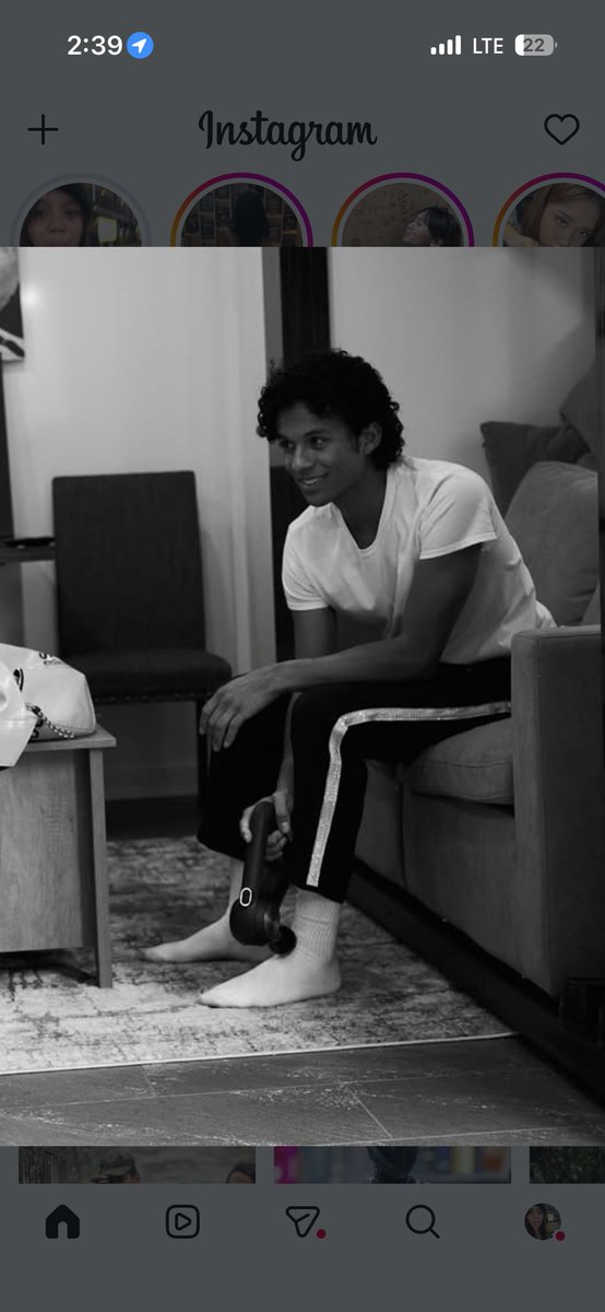 jaafarpetal's tweet photo. all i think about is him it's insaaneeee https://t.co/fYyXT0KRpO