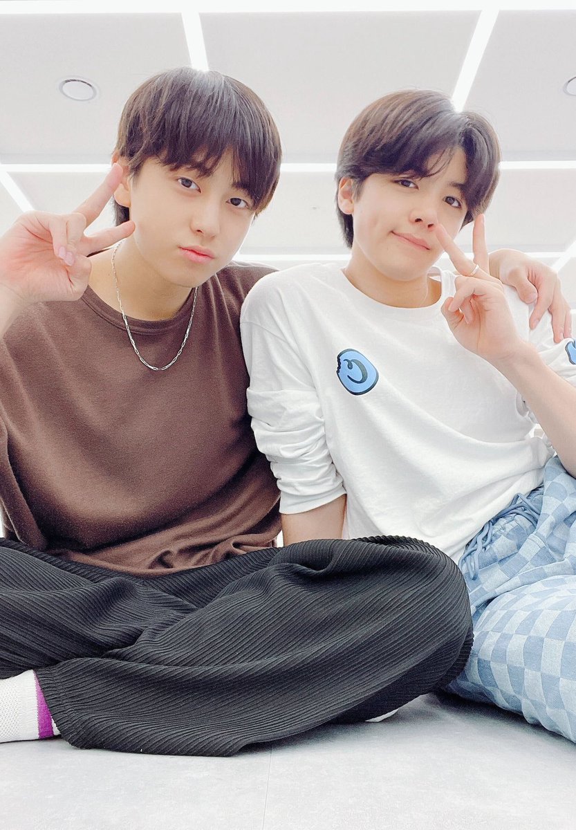 birthdaytk's tweet photo. 타키 위버스 모음 타래 https://t.co/ZmKXdnDAIt