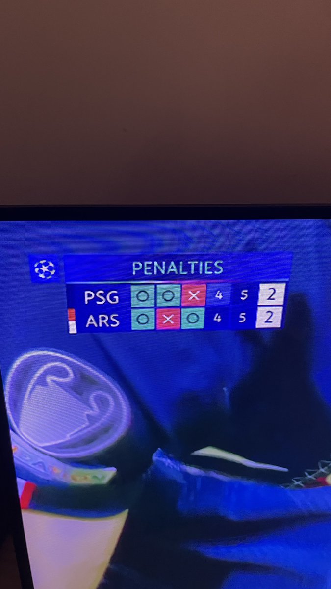 NotJuliii's tweet photo. es el peor marcador de penales en la historia del futbol https://t.co/r7Lh5LT2Yr