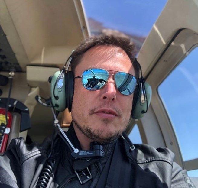 ElonScenario✨ tweet media