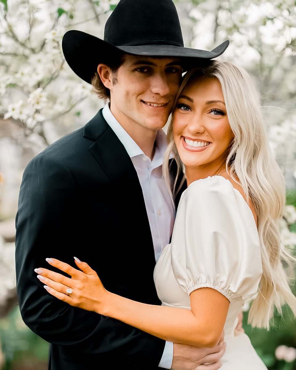 PBR's tweet photo. Lots to celebrate this off-season ❤️ Congrats to our cowboys on their growing families 🥹 https://t.co/MBOFavdX0c