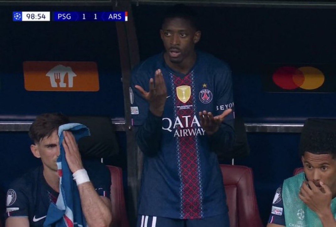 zangobinkss's tweet photo. Redonne de l’espoir au psg avec son but, sort et encourage quand même son équipe, quel attitude exemplaire et quel
Leader, back to back ldc ballon d’or @dembouz https://t.co/n9NomNcSV4