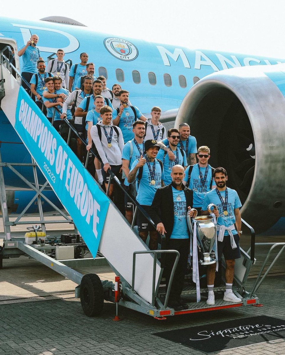 MCI_Prince's tweet photo. We see things you will never see @Arsenal #UCL https://t.co/2wJH3Qm1Rz