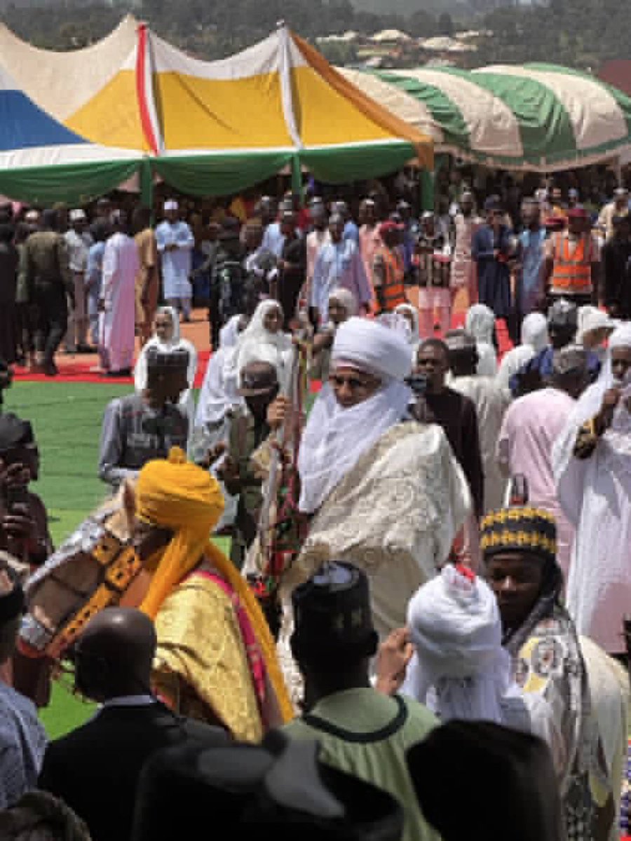 Elbayeem's tweet photo. Congratulations Bro on your turbaning ceremony “the Madakin of Mambilla “@Abdulrahmanleme https://t.co/nplmyvIAEd