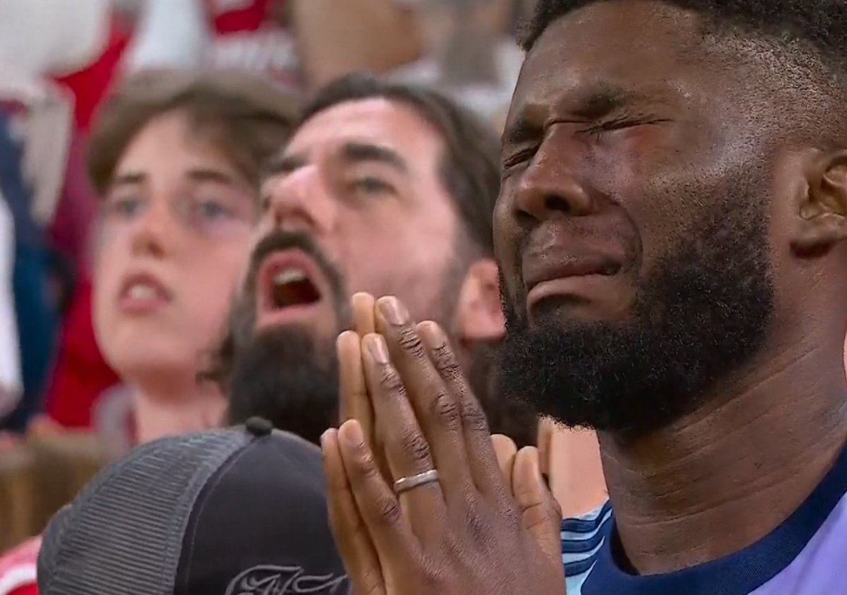 ALPLUFC's tweet photo. @footballontnt Inject it https://t.co/qLMtxOhs7x
