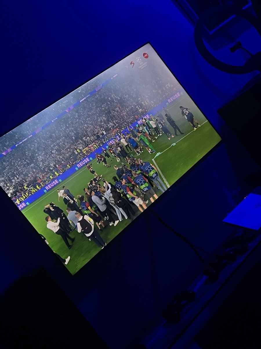 notforjosh's tweet photo. Hate watch successful 🥰🥰🥰🥰🥰🥰 https://t.co/vhrTYFoPej