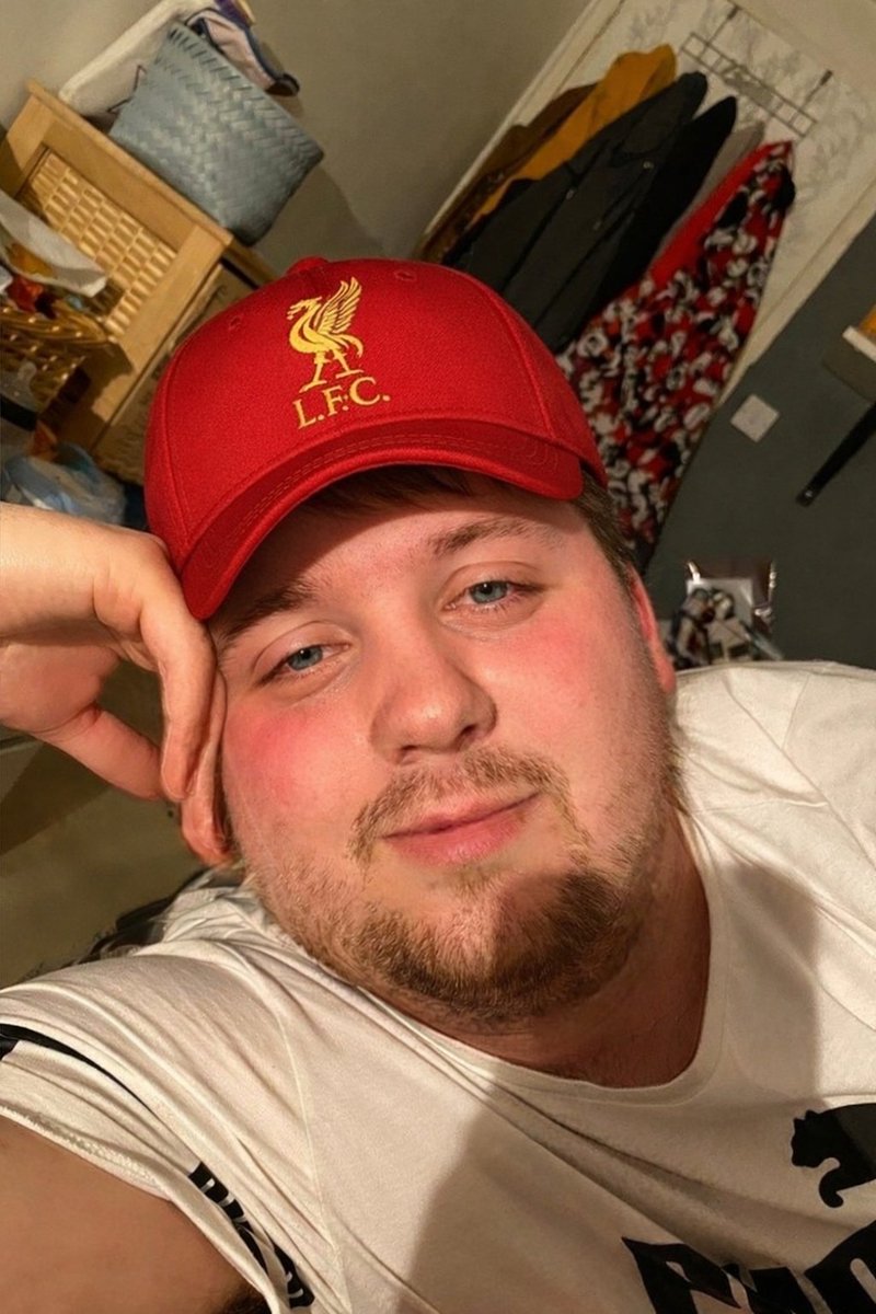 LBLFC_'s tweet photo. Them European cups aren't for everyone lads. Get yourselves home and sing all them Liverpool songs you've stolen on the way back. https://t.co/UQ68K8dp8b