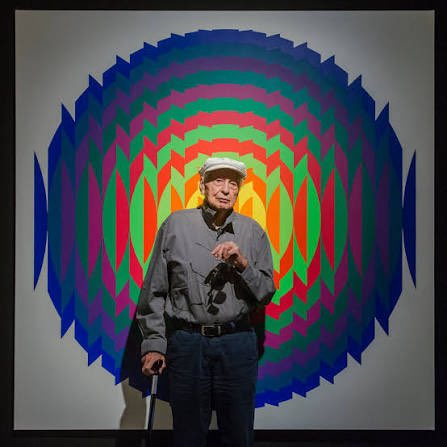 juan_opertti's tweet photo. Se fue el maestro Julio Le Parc @atelierleparc Parc, uno de los artistas más influyentes de nuestro tiempo. Tuve el placer de disfrutar su extraordinaria exhibición en el @fpatchugarry MACA en 2023 con la
característica generosidad @PabloAtchugarry y @silvananeme , donde su obra seguía sorprendiendo, emocionando. Su legado de arte cinético y lumínico, movimiento e innovación permanecerá vivo por generaciones. QEPD. @museomalba @MuseoMNAV @JMaSanguinetti @emmasanguinetti