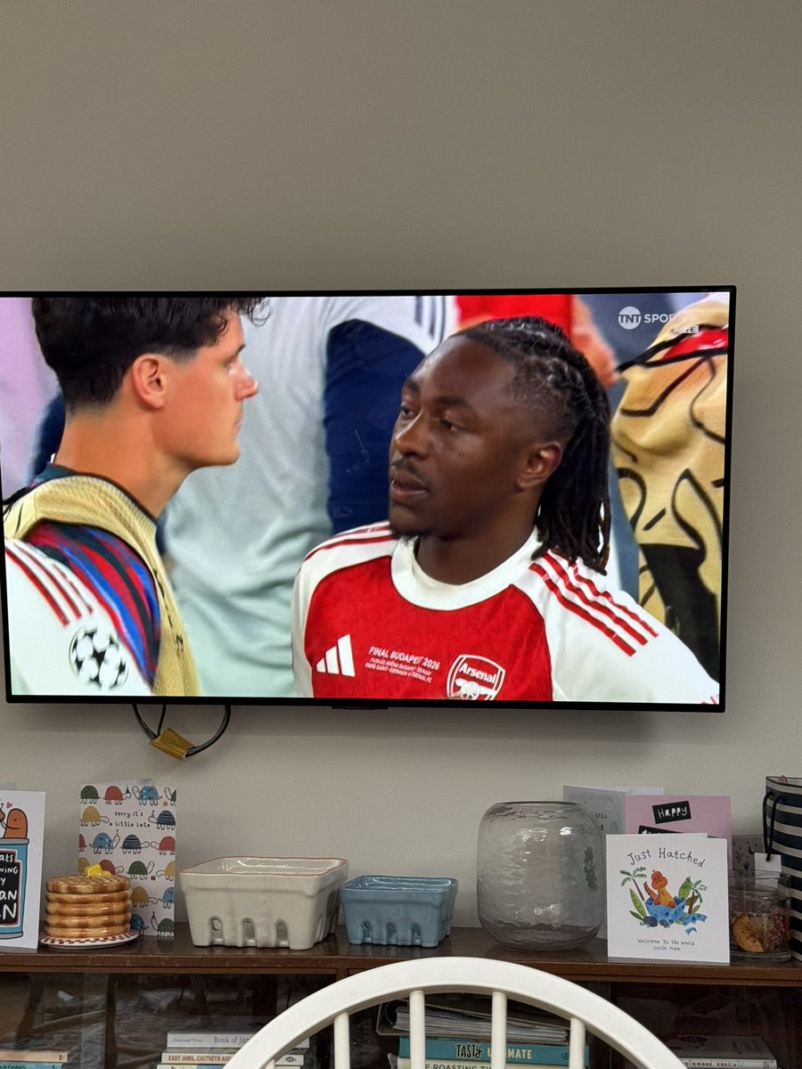 DaveGroundHops's tweet photo. Do we remember the penalty at St James’s Park last season? Love the man but Christ he shouldn’t have been anywhere near the penalties #cpfc #arsenal #ucl #champi̇onsleaguefinal #afc https://t.co/i1TCmvIHjM