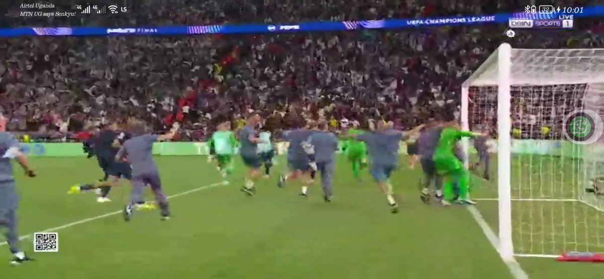 kismugmuk's tweet photo. Fought well but FA CUP is yo level🤣🤣🤣😍😭♥️ https://t.co/Hx8SQ3PZic