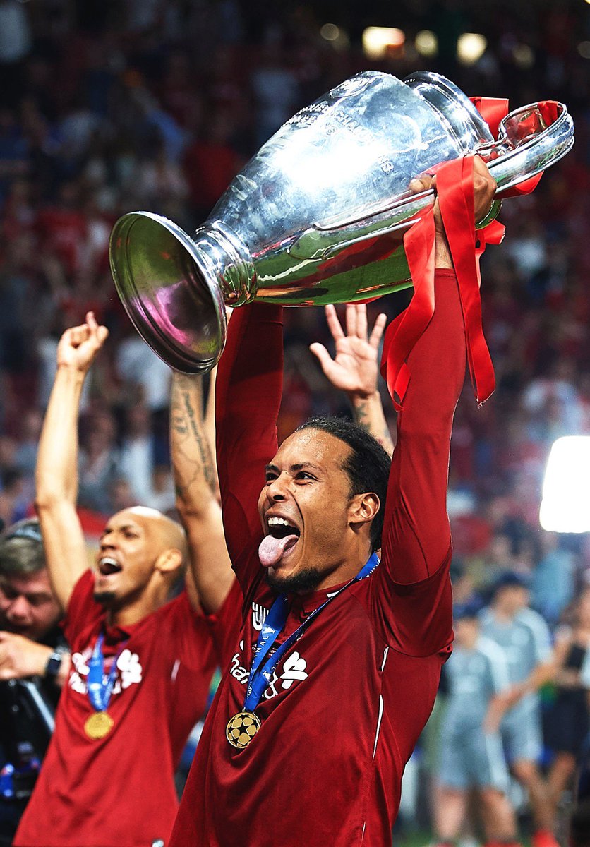 SamueILFC's tweet photo. My Centre Back. 🐐 https://t.co/VKn9oTuqJI