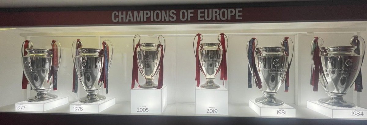 MuppetsLed's tweet photo. @Robbie9Fowler https://t.co/8V0UEUv1mN