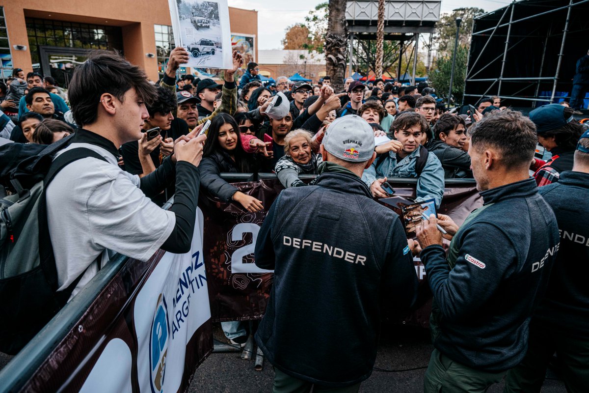 OfficialW2RC's tweet photo. ¡Gracias, Argentina! 🇦🇷❤️ Su pasión, energía y apoyo hicieron de este evento algo muy especial.
#W2RC #DesafioRuta40 #FIM #FIA https://t.co/6bdz4YJ1Yj