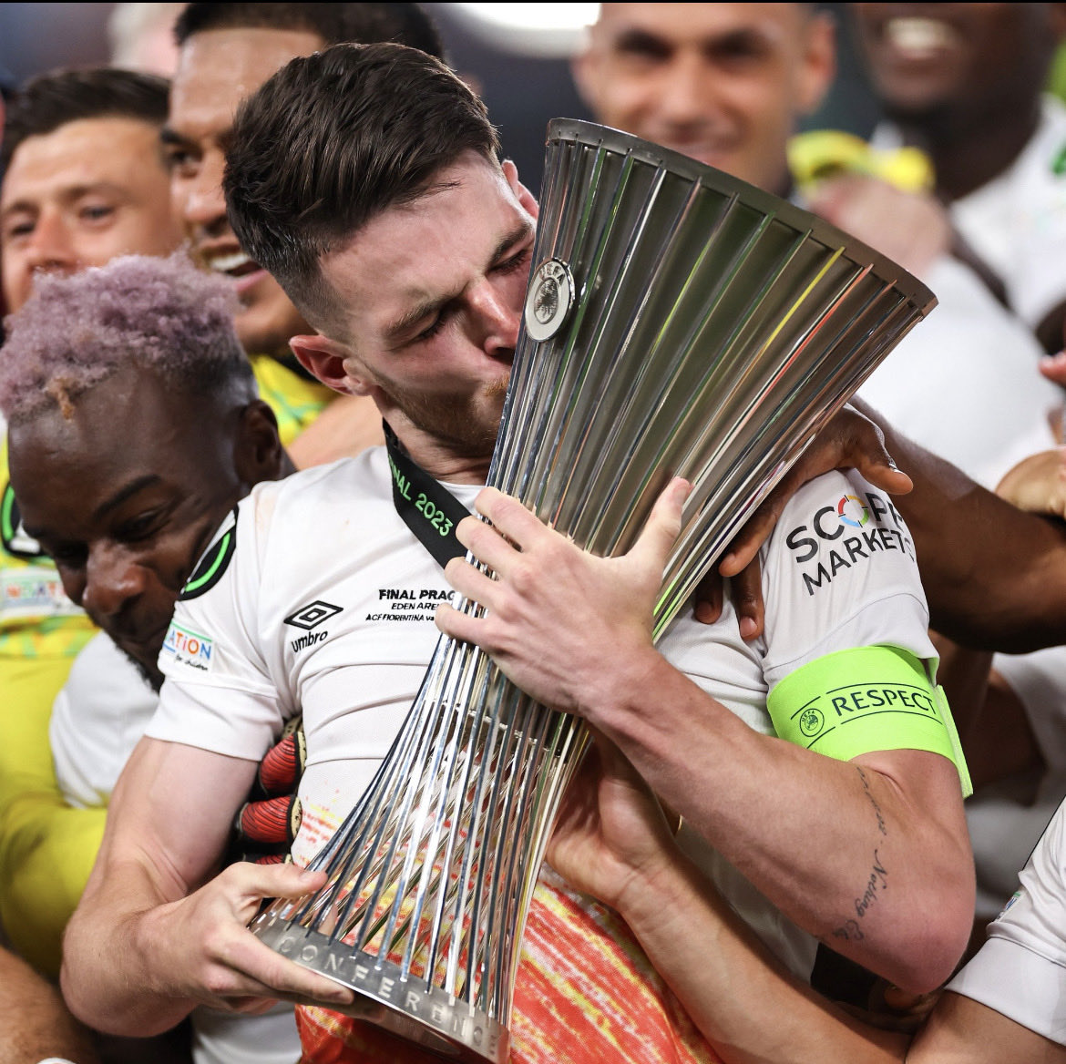 Jack_Heffer02's tweet photo. Declan Rice’s first and last ever European trophy won as a professional player. https://t.co/JZBLYBmWtY