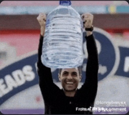 RedgypsyLfc's tweet photo. Arsenal, here's your cup😂😂

#UCL #Arsenal #रोटीकपड़ा_चिकित्सा_शिक्षामकान #PSG #srchafreen https://t.co/hExk72rWc0
